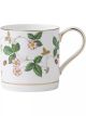 wedgwood-wild-strawberry-bone-china-and-22ct-gold-mug-300ml-main-1.jpg